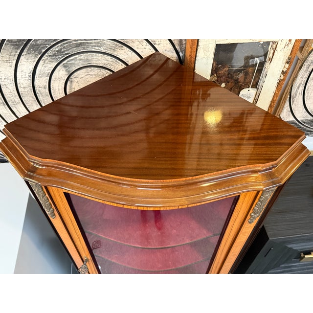 French French Style Bow Front Corner Cabinet For Sale - Image 3 of 17