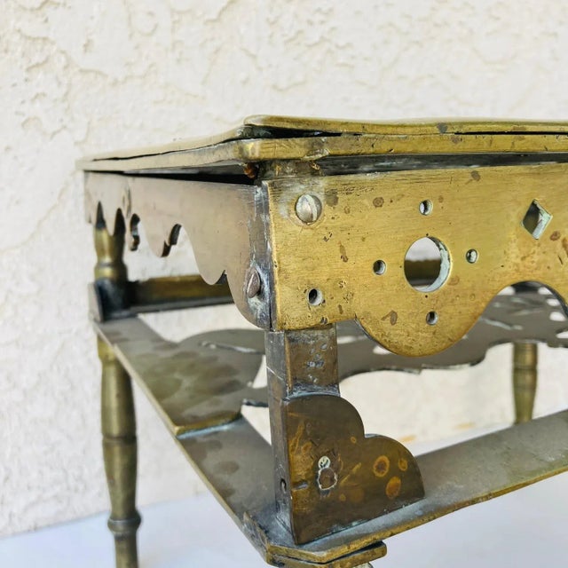 19th Century English Cast Brass Fireplace Footman Kettle Stool with Cabriole Legs For Sale - Image 9 of 13