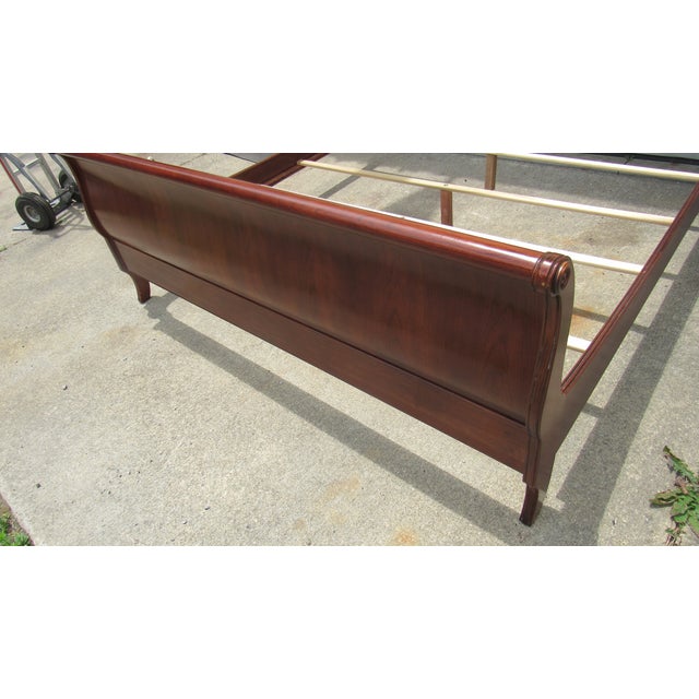 Traditional Ethan Allen Georgian Court Cherry King Bed Sleigh Designer For Sale - Image 3 of 7