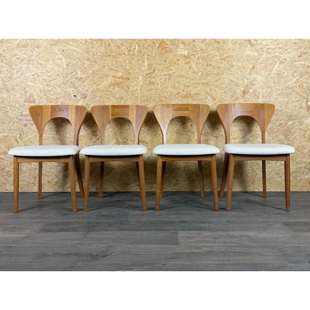 4 x 1960s/70s Oak Dining Chairs by Koefoeds Hornslet, Model "Peter" Item: 4 chairs Manufacturer: Koefoeds Hornslet...