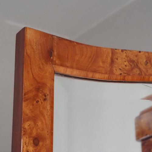 French Wardrobe in Burl Wood with Inlays and Large Mirror, 1880-1900 For Sale - Image 15 of 18