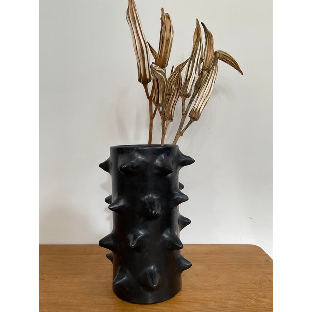 Ceramic Modern Moroccan Izuran Tadelakt Spiked Black Vase For Sale - Image 7 of 10