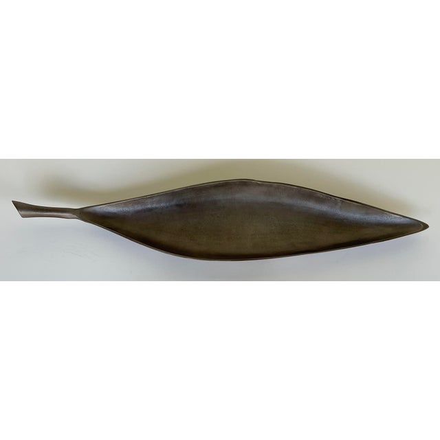Stylish Modern Indoor Outdoor Pewter Finished Elongated Leaflet Bowl, showroom floor sample