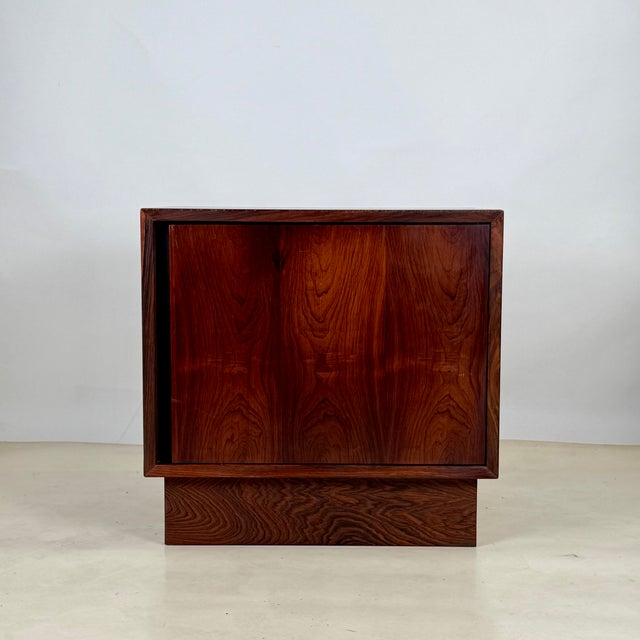 1960s Minimalistic Rosewood Night Stand or Small Cabinet For Sale - Image 9 of 11