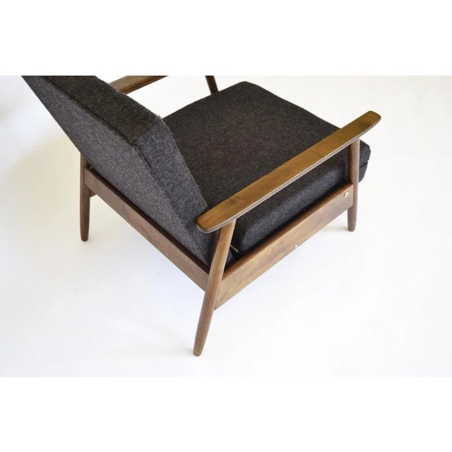 Wood Vintage Convertible Sleeping Armchair by Valerija Ema Cukermanienė for Vilniaus Baldų Kombinatas, 1960s For Sale - Image 7 of 9