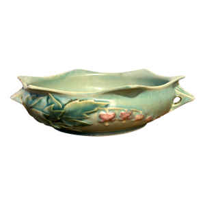 Vintage Roseville Bleeding Heart Handled Bowl Signed 379–6 Estate Find