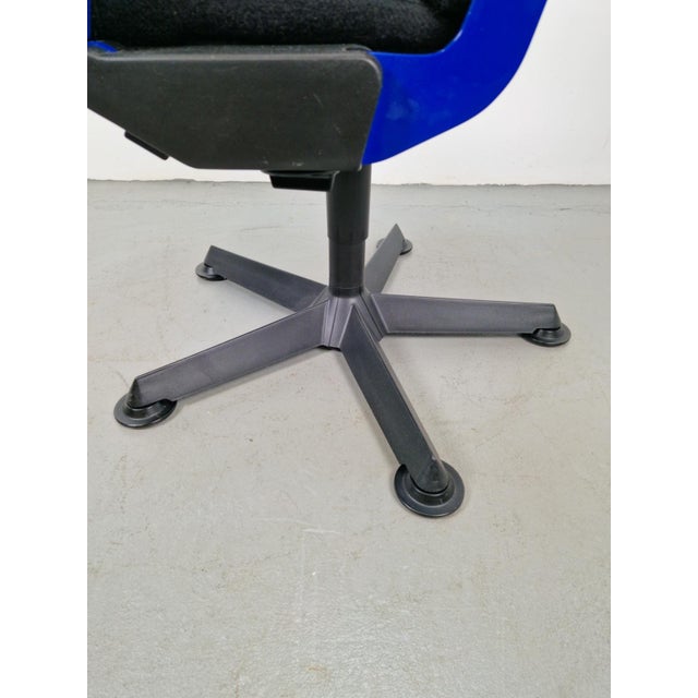 Postmodern Office Chair by Richard Sapper for Comforto, 1980s For Sale - Image 10 of 13