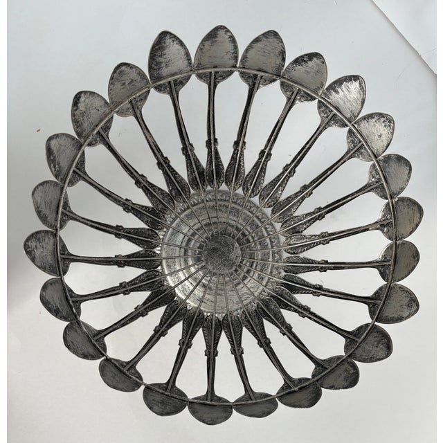 Boho Chic Late 20th Century Handcrafted 24 Spoon Welded Metal Pewter Look Footed Bread Basket Fruit Bowl For Sale - Image 3 of 6