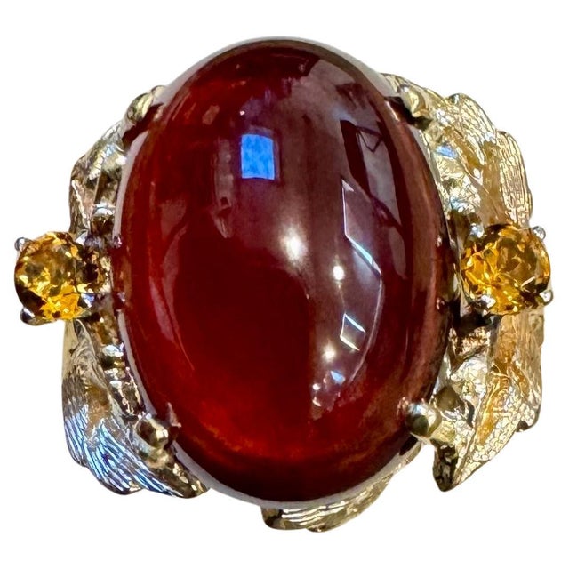 10.5 Carat Oval Garnet Cabochon 14 Karat Yellow Gold Cocktail Ring Vintage For Sale - Image 15 of 18