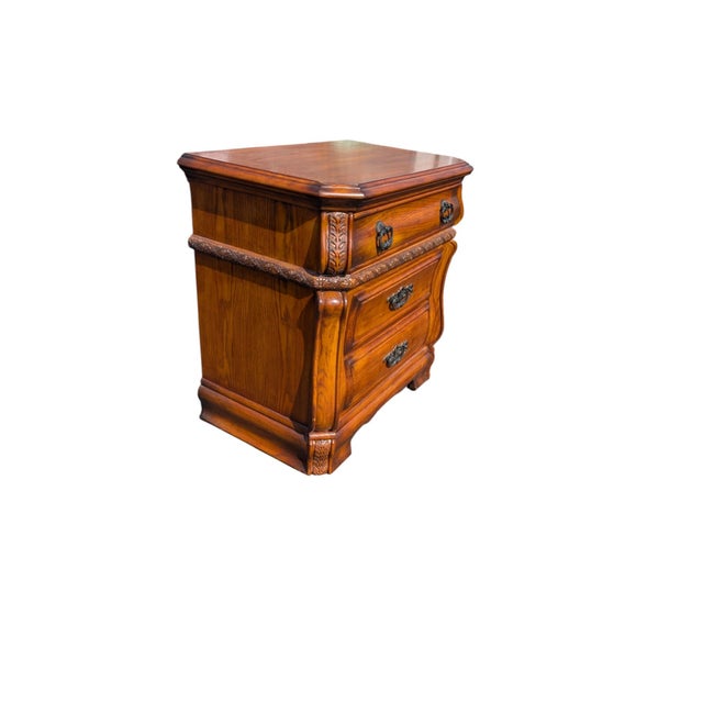 French Provincial Late 20th Century French Provincial Wood Nightstand Set of 2 Carved Two Drawer Brown For Sale - Image 3 of 7