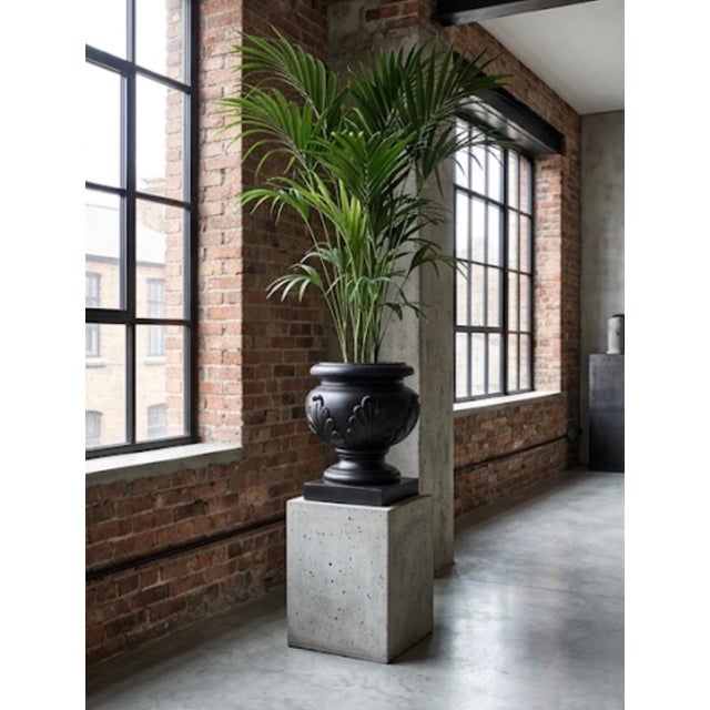 Black Vintage Hollywood Regency Style Black Resin Acanthus Leaf Cachepot Urn For Sale - Image 8 of 12