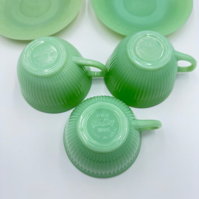 1940s Fire King Coffee Tea Cup & Saucer Jane Ray JadeIte by Anchor Hocking 5pc Set For Sale - Image 9 of 9