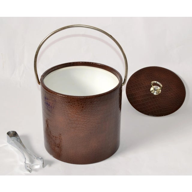 1960s 1960s Brown Faux Alligator Texture Leather Insulated Ice Bucket Steel Tongs For Sale - Image 5 of 13