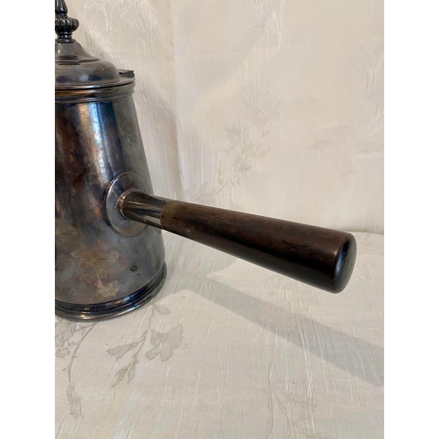 Wallace Silversmiths Antique 1920’s Silver Andrew Johnson Hotel Chocolate Pot For Sale - Image 4 of 10