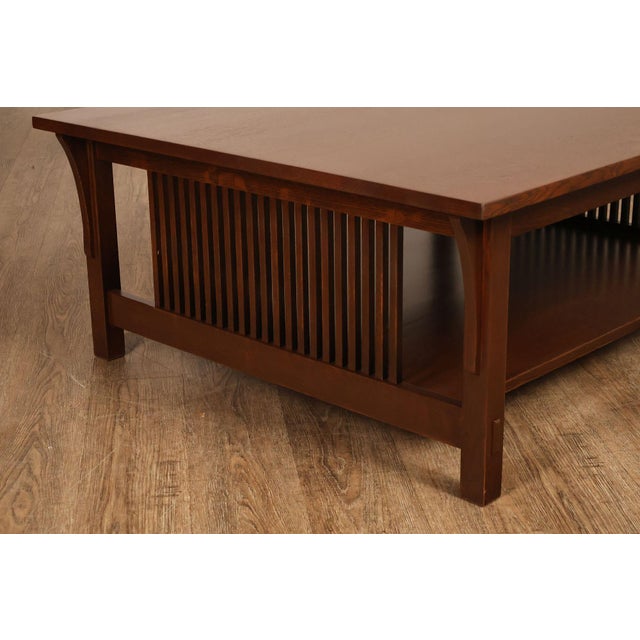 Stickley Mission Collection Oak Cocktail Table For Sale In Philadelphia - Image 6 of 18