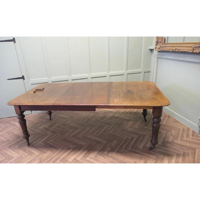 Victorian Extending Dining Table with Two Leaves, 1860 For Sale - Image 6 of 8