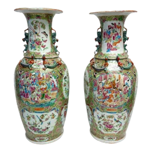 Large 1860 Qing Dynasty Rose Medallion Vases, a Pair