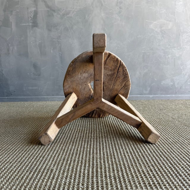 Mid 20th Century Vintage Elm Wood Wheel Side Table #A53 For Sale - Image 5 of 8