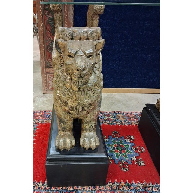 Mid-Century Console with Guardian Lions in Carved and Gilded Wood, 1950s For Sale - Image 4 of 6