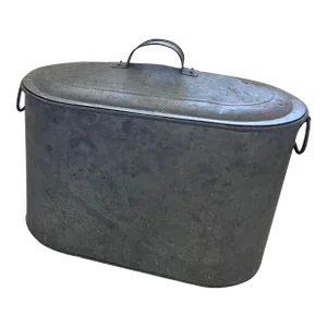 Antique Farmhouse Galvanized Boiler / Wash Tub With Lid and Wire Rack - 3 Pieces