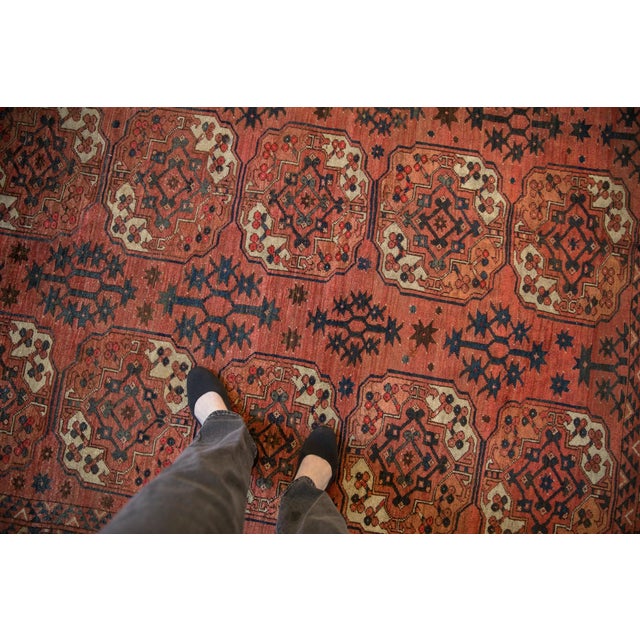 :: Allover covered field of oversized floral guls in geometric quatrefoil orientation with interior diamond shape minor...