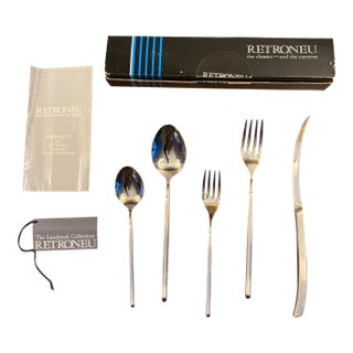 1950s Retroneu “Vertu” Flatware Nos (5 Setting, Each Being 5 Pieces) For Sale