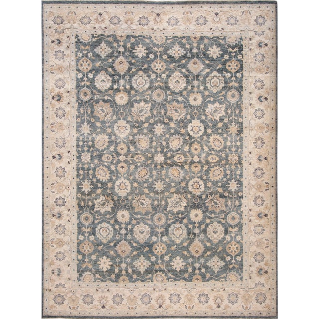 Gray Floral Modern Indian Wool Rug Handmade in Gray For Sale - Image 8 of 8
