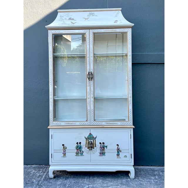 Vintage Chinoiserie Pagoda Cabinet For Sale In West Palm - Image 6 of 12
