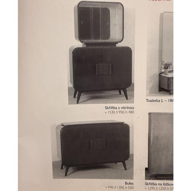 Glass Cabinet by Jindrich Halabala for Up Zavody, 1946 For Sale - Image 11 of 12