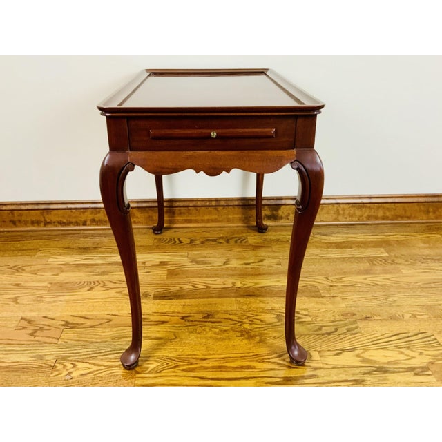 Queen Anne Vintage Queen Anne Style Mahogany Tea Table For Sale - Image 3 of 10