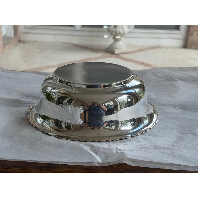 Early 20th Century Theodore B. Starr Sterling Silver Footed Serving Bowl No. 970 | 463 Grams | Repoussé Scroll Border For Sale - Image 6 of 7
