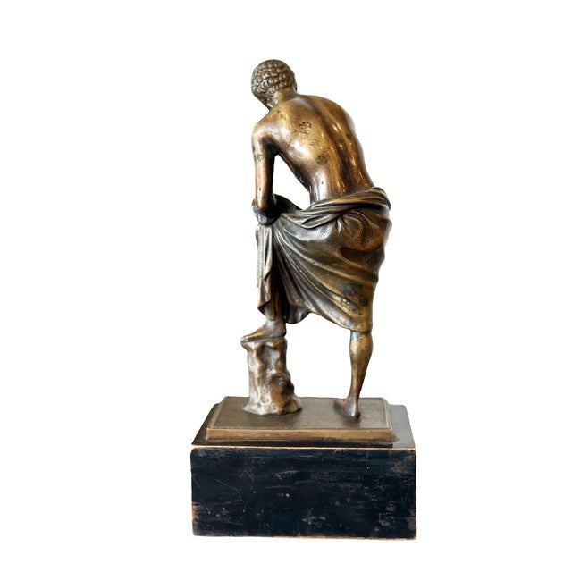 Grand Tour Late 19th Century Grand Tour Bronze of “The Spinario” For Sale - Image 3 of 4