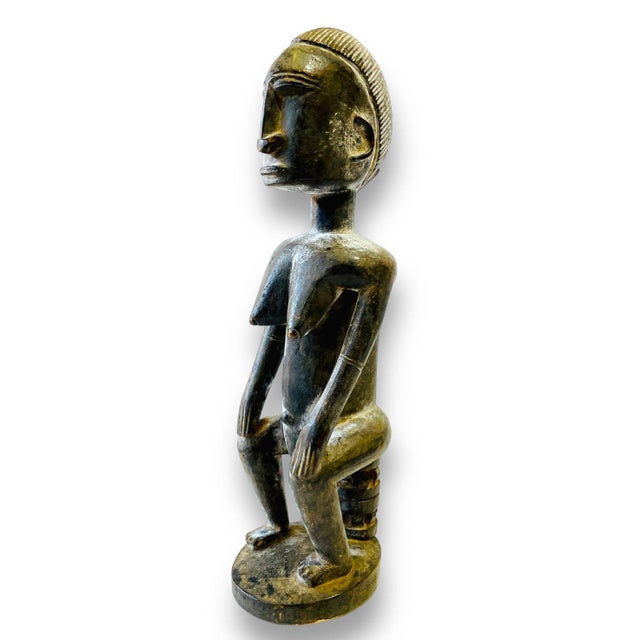 Brown 1950s Dogon Carved Wood Fertility Female African Tribal Art Statue Figurine For Sale - Image 8 of 8