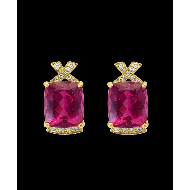 19 Carat Natural Pink Tourmaline and Diamond Cocktail Earring, 14 Karat Gold For Sale - Image 17 of 18
