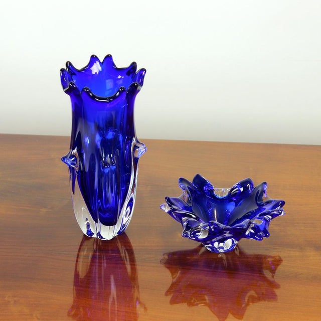 Mid-Century Modern Cobalt Blue Art Glass Set by Jaroslav Taraba for Lednické Rovne, Czechoslovakia, 1960s, Set of 2 For Sale - Image 3 of 11