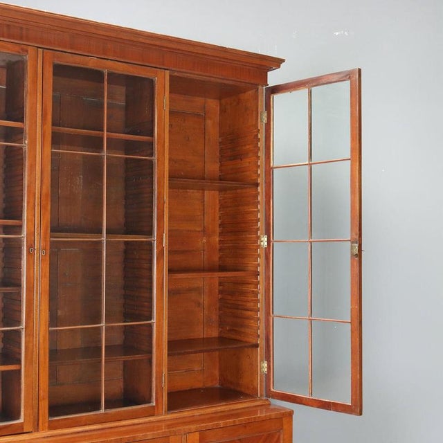 Mahogany Bookcase with Blown Glass, England, 1900s For Sale - Image 4 of 14