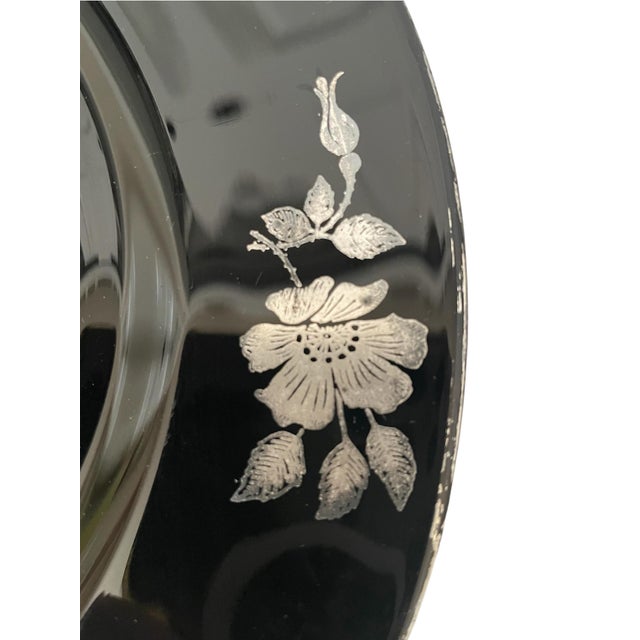 American 6 - l.e. Smith Black Amethyst Glass Dinner Plates Sterling Floral "Wild Rose". For Sale - Image 3 of 6