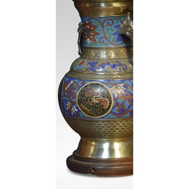 Chinese Cloisonne Twin Handled Table Lamp Base, 1920s For Sale - Image 4 of 6