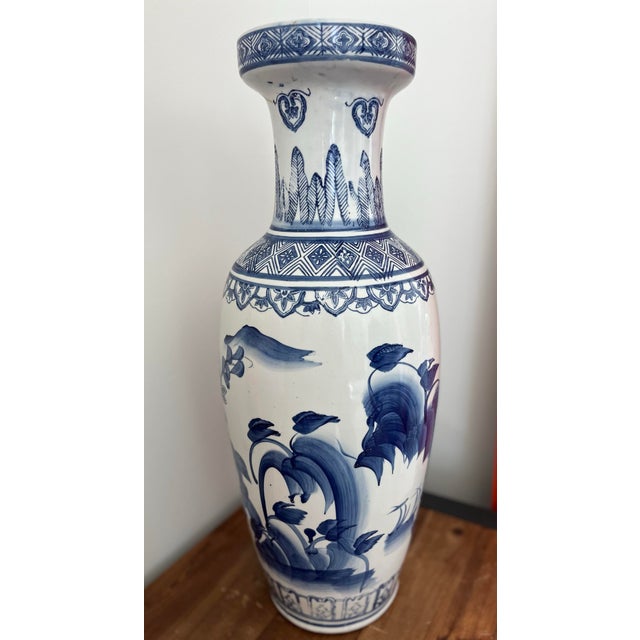 Blue Vintage Hand-Painted Chinoiserie Floor Vase With Blue & White Floral and Avian Motif For Sale - Image 8 of 12