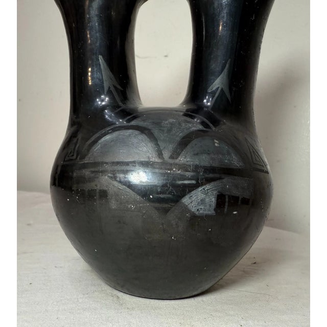 1960s Native American Faustina Gutierrez Santa Clara Pueblo Black Pottery Wedding Jar For Sale In New York - Image 6 of 12