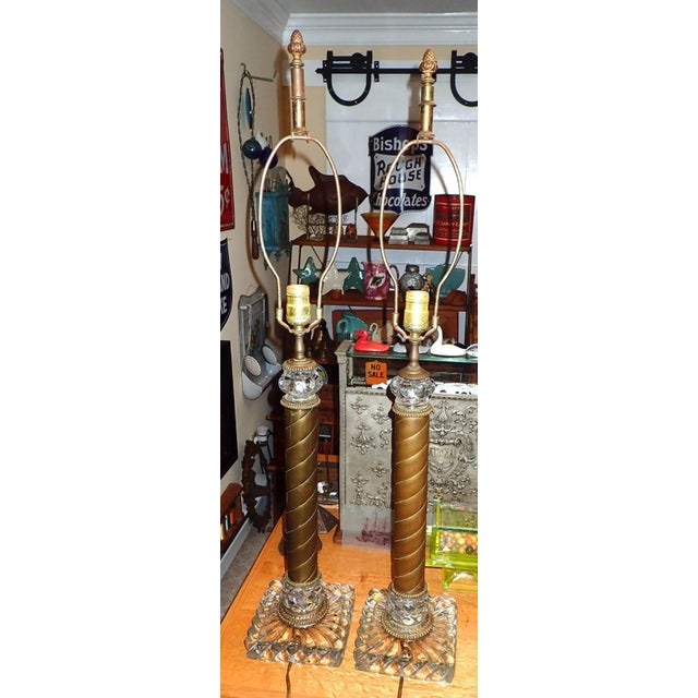 Traditional 1920's French Traditional Crystal/ Swirl Brass Columnar Form "Bambous" Table Lamps by Baccarat a - Pair For Sale - Image 3 of 12