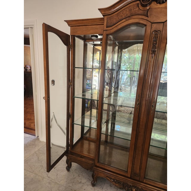 1960's Italian Carved Wood Display Cabinet For Sale - Image 10 of 12