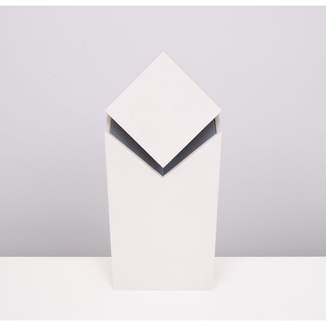 Modern Hand-Crafted Synthetic Table Lamp by Marus van der Made, Netherlands, 1980s For Sale - Image 6 of 12