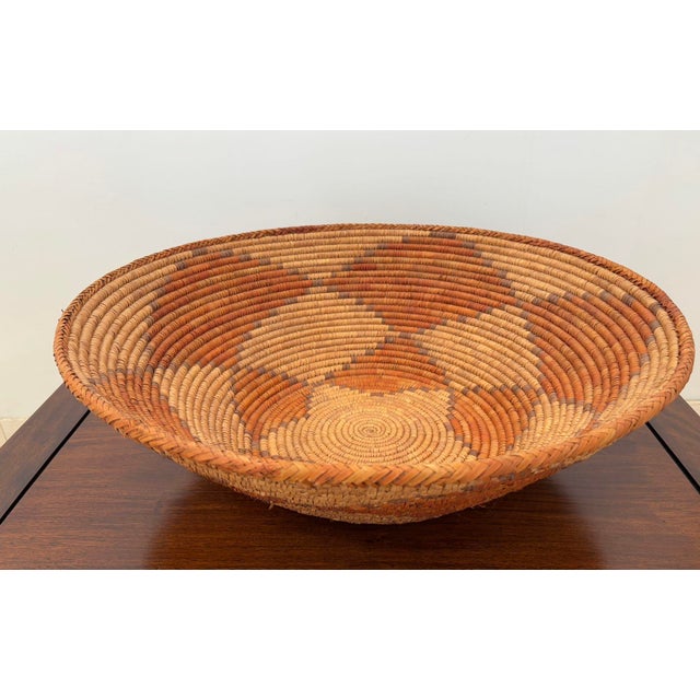 Tribal Large American Western Basket Vintage Woven Reed 1950s For Sale - Image 3 of 12