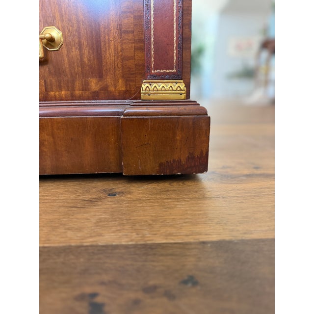 1980s Maitland-Smith Burl Wood Executive Desk With Leather Inset Top – Double Pedestal, Brass Hardware For Sale - Image 12 of 17