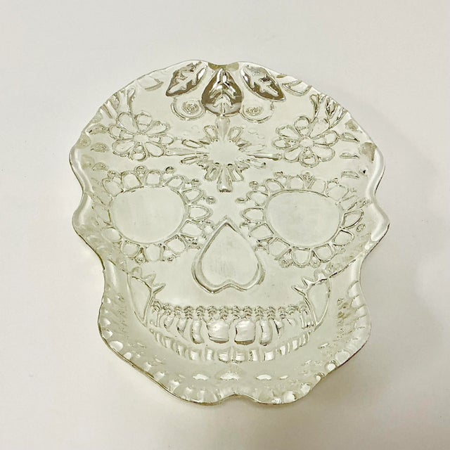 1980s Vintage Boho Chic Mexican Style Skull Decorative Bowl. For Sale - Image 6 of 7