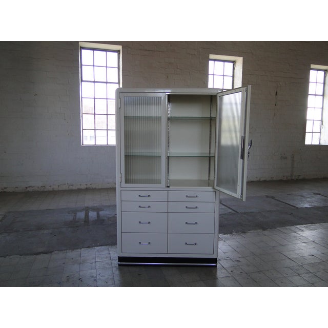 Metal Medical Cabinet with Drawers and Metal Display Case by Baisch, 1960s For Sale - Image 7 of 18