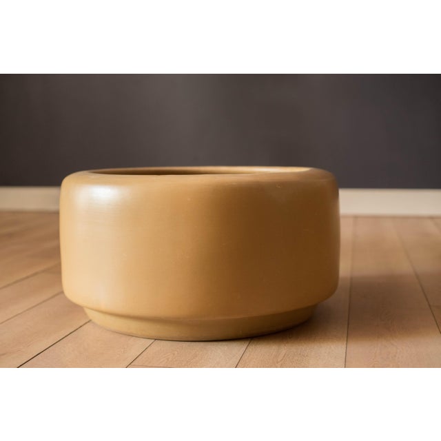 Architectural Pottery Mid Century Modern Tire Planter Pot by John Follis for Architectural Pottery For Sale - Image 4 of 14