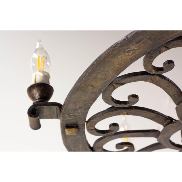 1940s Large Circular Wrought Iron Chandelier, France, 1940 For Sale - Image 5 of 9