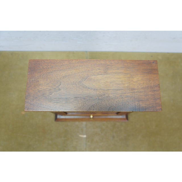Vintage Mission Arts & Crafts Oak Table Top Quartz Mantel Clock Drawer Bat Op For Sale - Image 12 of 16
